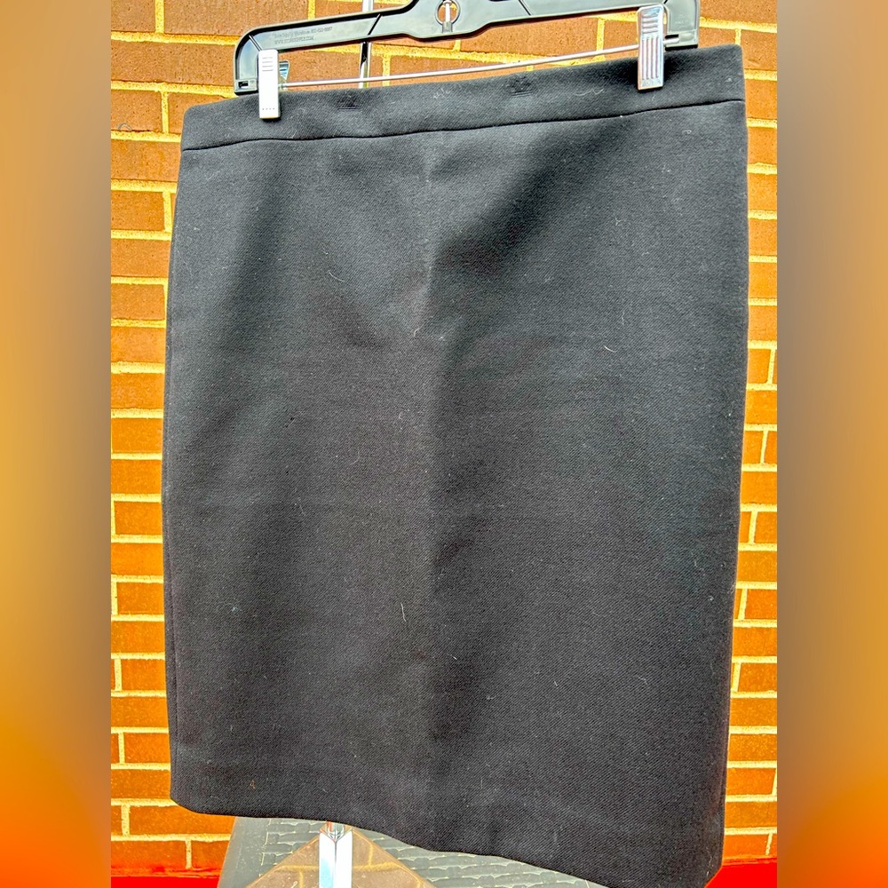 J Crew black "No 2 pencil" style sz 12 skirt